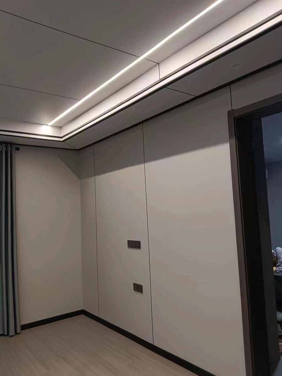輕鋼別墅室內鋪木地板好做嗎？